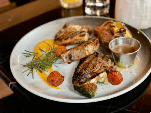 Harry's Seafood and Grill Restaurant