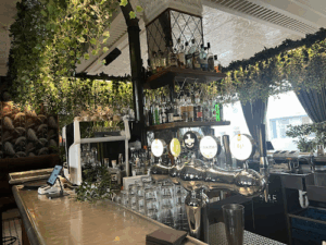 Jungle Cocktail Bar