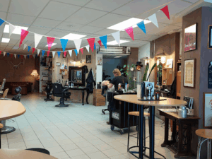 Quest - Hair, Beer & Whisky Saloon